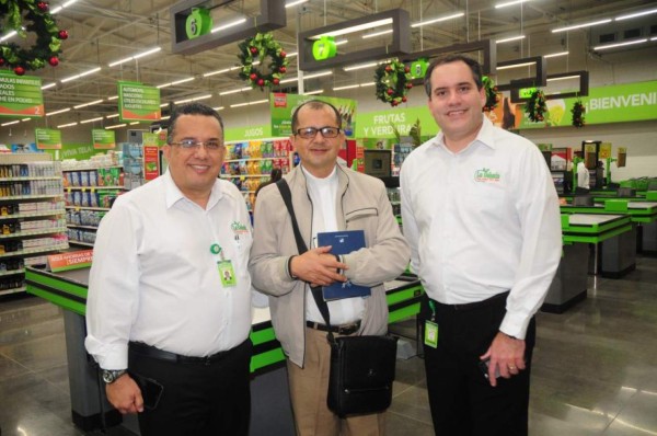 Supermercados La Colonia inaugura nueva tienda en Tela