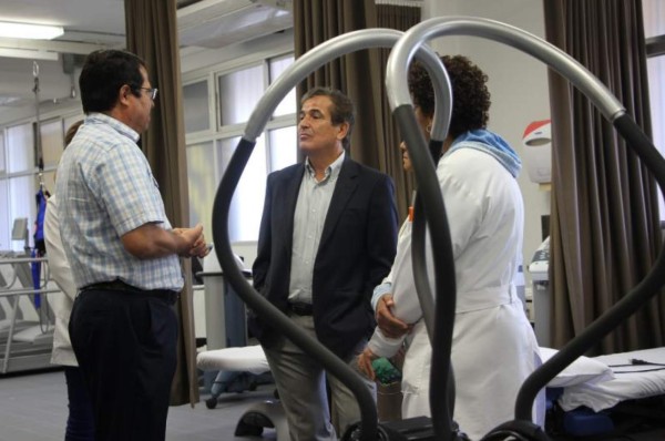 Pinto visitó el Palacio Universitario de los Deportes de la UNAH