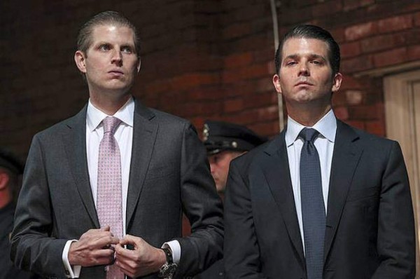 Dos hijos de Trump acusados de vender acceso a su padre, su equipo lo niega