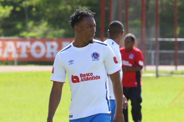 El nuevo Olimpia que confecciona Manuel Keosseián para el Torneo Clausura 2019