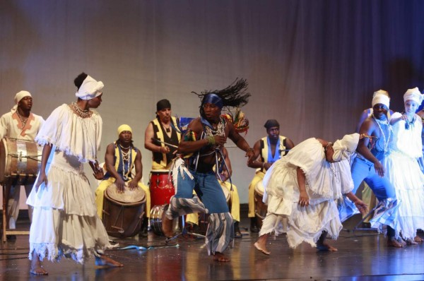 Eligen reinas de independencia del instituto tecnológico