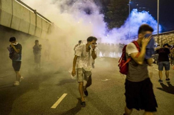 Los manifestantes abandonan las calles