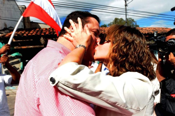 Carlos Eduardo Reina: 'Soy roquero de los clásicos, pero igual doy serenatas...”