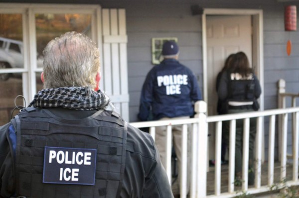 Redadas contra migrantes en California desatan acusaciones