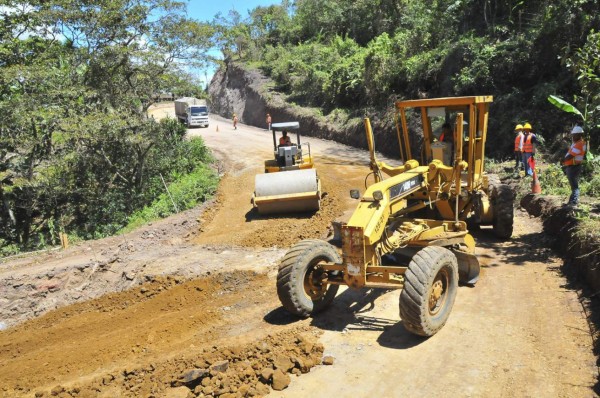 250 millones para carreteras de El Paraíso