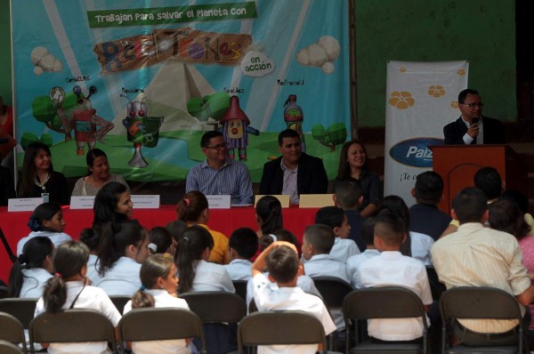 A elaborar abono con las Escuelas Amigables con el Ambiente