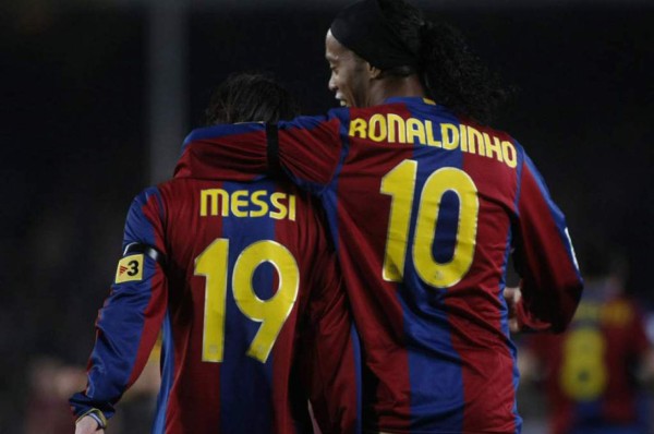 La emotiva carta de Ronaldinho a su 'yo de 8 años' sobre Messi