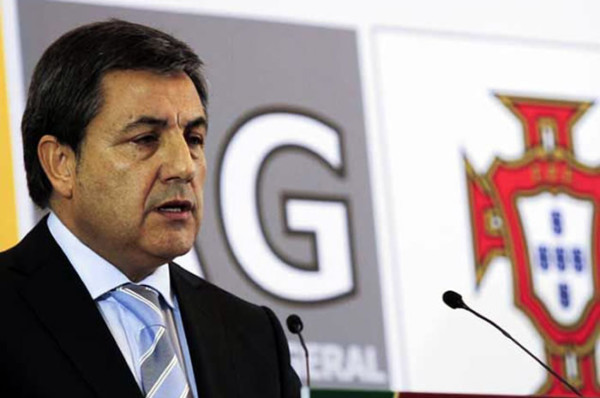 Federación lusa sale en defensa de Cristiano y censura a Blatter