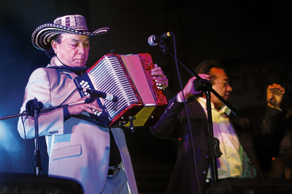 Parranda con Aniceto Molina y su acordeón