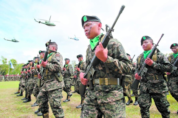 FF AA ha recibido a 2,800 jóvenes
