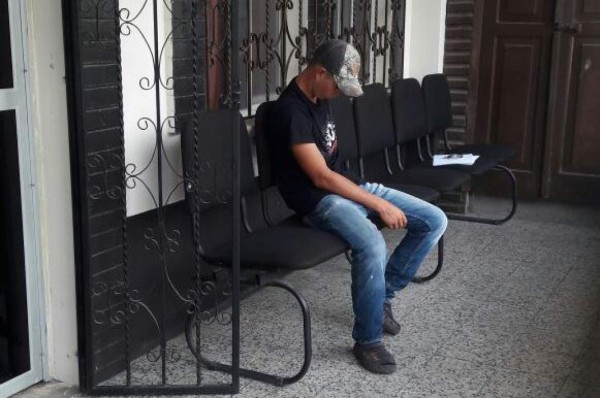 Tras el hecho José Sosa intentó huir pero fue capturado por la PNC y puesto a disposición de las autoridades correspondientes. El hecho ocurrió en el municipio de Livingston, Izabal, Guatemala.