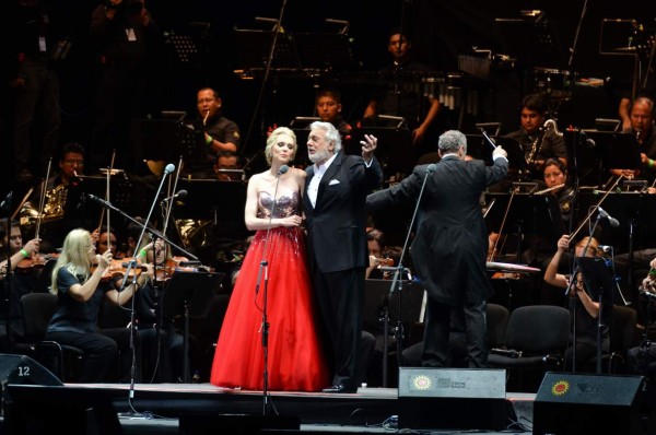 Plácido Domingo se reencuentra con México