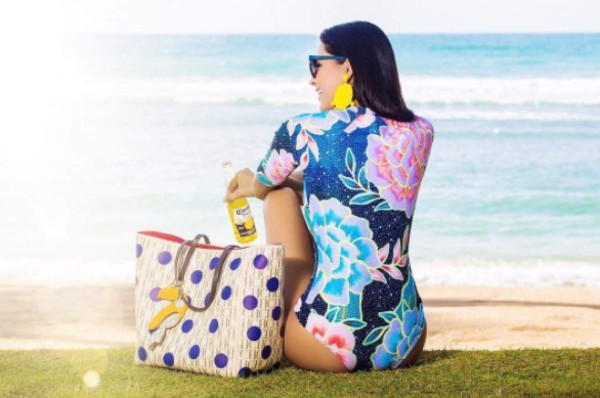 Las mejores fotos de la hondureña Atenas Hernández en traje de baño