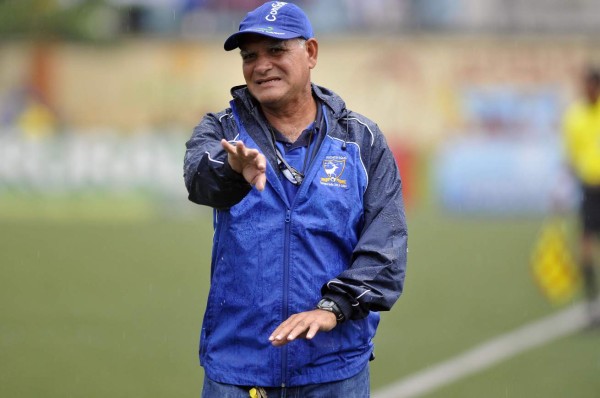 Selección de Honduras: ¿Con dos en punta o con el tridente?