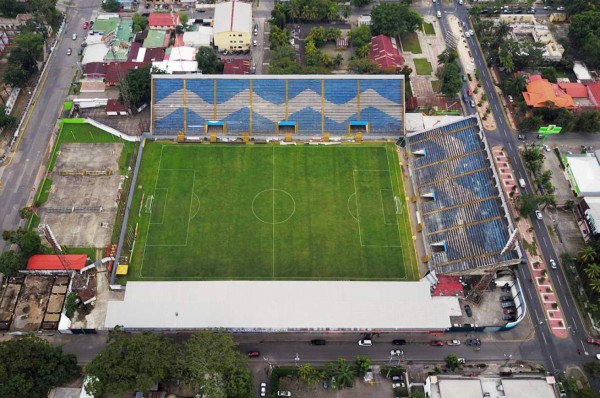 Por esta razón Jorge Luis Pinto se decidió a jugar ante Costa Rica en el estadio Morazán