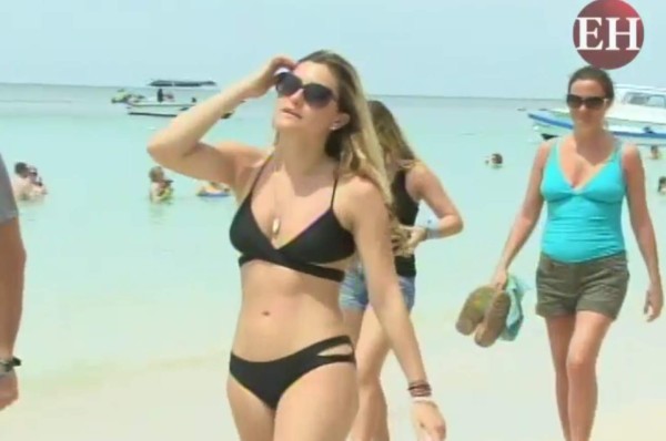 Un saludo especial desde las hermosas playas de Roatán