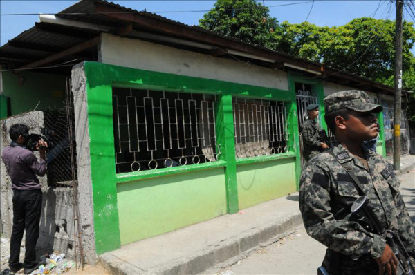 Masacran a cinco personas dentro de escuela en Honduras