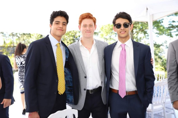 Seniors suman memorias de cara a su graduación