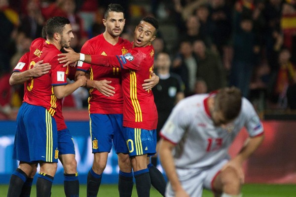 España golea 4-0 a Macedonia en partido clasificatorio para Rusia-2018