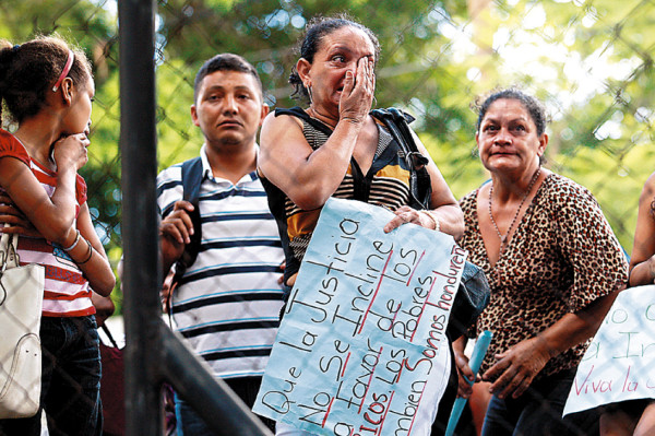 Culpables policías por crimen de universitarios