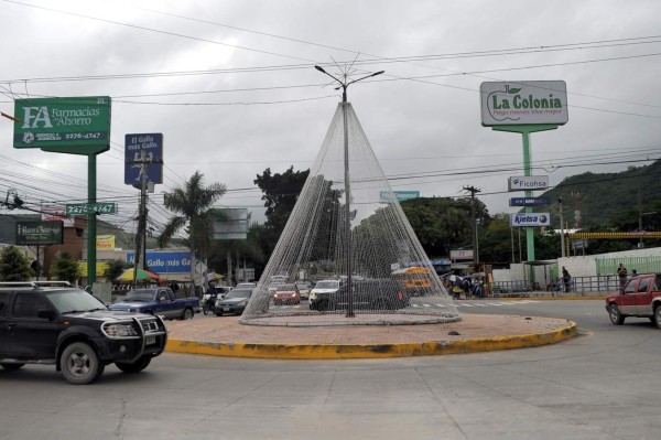Decoran 15 puntos de la capital para dar una luz de esperanza