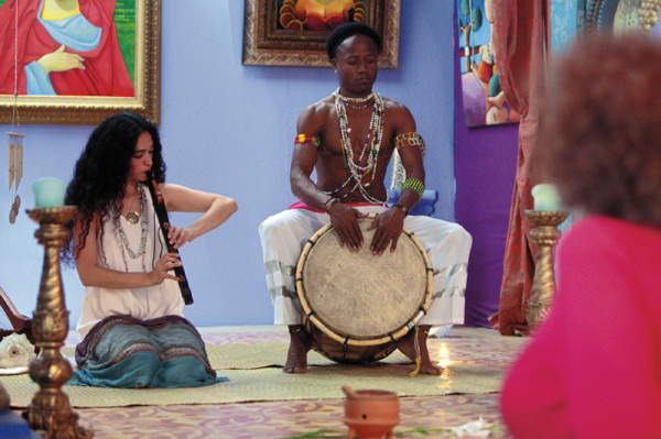 Nueva propuesta de la actriz hondureña Lorena Vindel