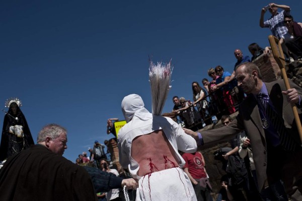 Los Vía Crucis más extremos y dolorosos