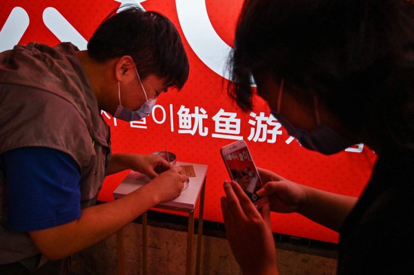 La historia detrás de los dulces dalgona y la locura que desataron tras El Juego del Calamar