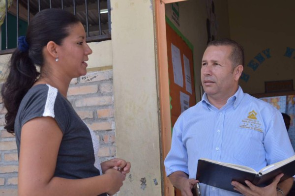 Alumnos de la capital participan en plan para prevenir la violencia