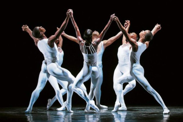 Gran presentación del Teatro de Danza de Harlem en el TNMB