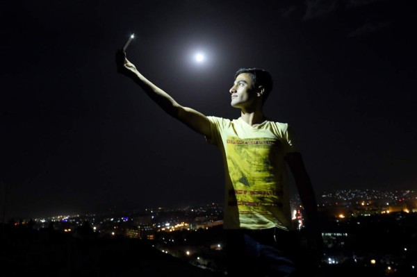 Así se vio la Superluna en el mundo