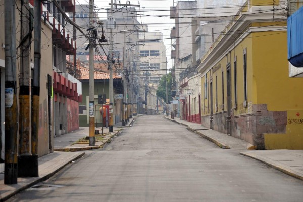 Casi 832,000 consumidores promedió la EEH en marzo