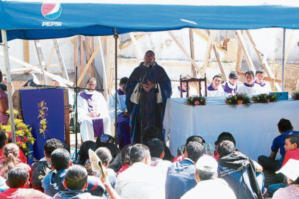 Cruzada solidaria para restaurar templos católicos