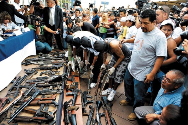 Mareros salvadoreños habrían comprado armas en Honduras para ejecutar plan terrorista