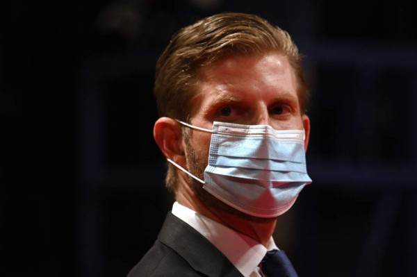 Elegantes y bellas: así lucieron las esposas e hijas de Biden y Trump en segundo debate