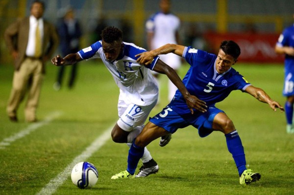 Honduras abriría con los panameños