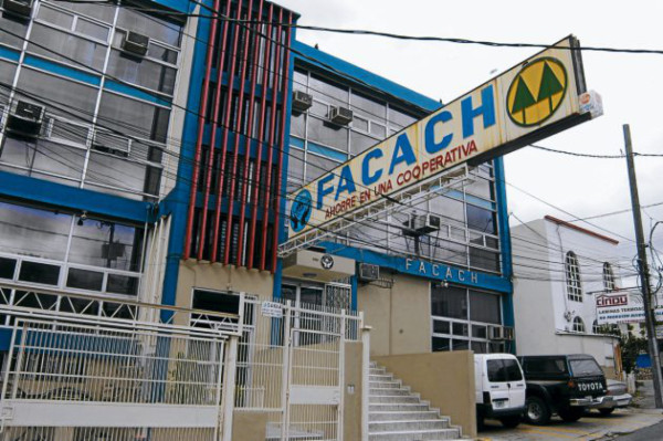 Cooperativas lanzan tarjeta de débito