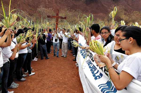 Jóvenes, llamados a ser misioneros de Jesús
