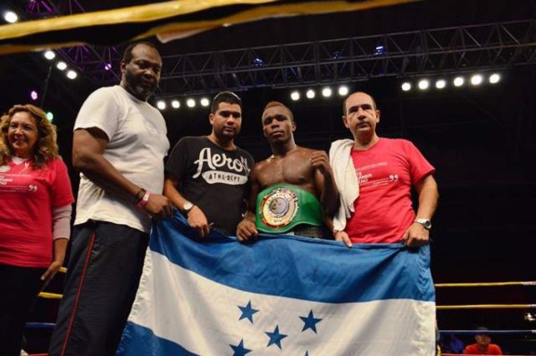 Escorpión Ruiz campeón de Centroamérica y el Caribe