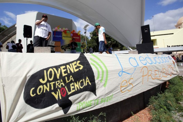 Concierto por 3 años de labor