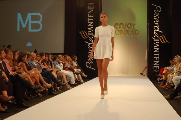 Pasarela catracha en Punta del Este