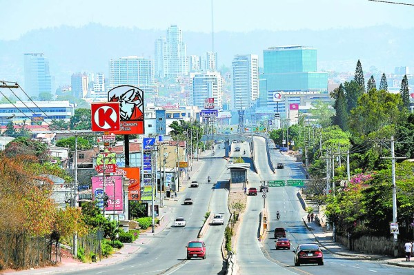 Medidas aprobadas no aseguran rescate económico del país