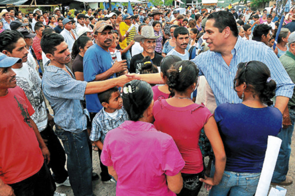 Miguel convoca a marchas pacíficas
