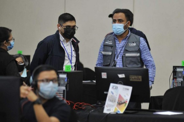Marcada por asesinatos y narcotráfico, Honduras se acerca a elecciones generales (FOTOS)