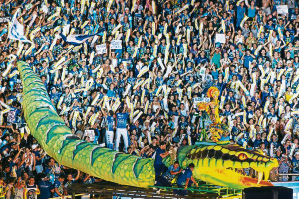 Una fiesta al aire libre en honor al buey