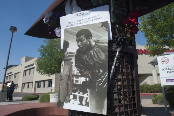 Obama recuerda a Ali como un campeón que 'luchó por lo que era justo'