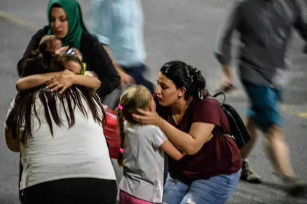 Te dejamos las 10 imágenes más impactantes del atentado en el aeropuerto de Estambul, Turquía