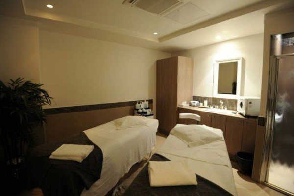 Spa de EEUU multado por negar servicio a cliente ciego