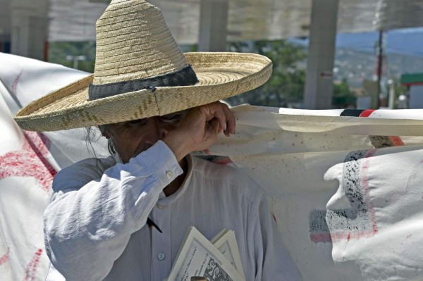 Un mes de ira por los 43 estudiantes desaparecidos