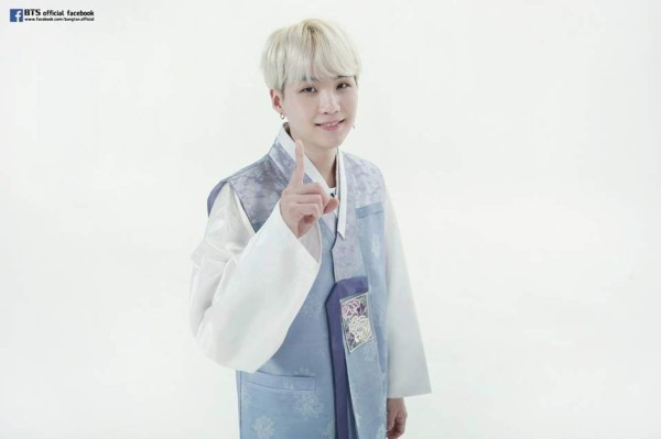 BTS celebra el Año Nuevo Chino con exclusiva sesión de fotos